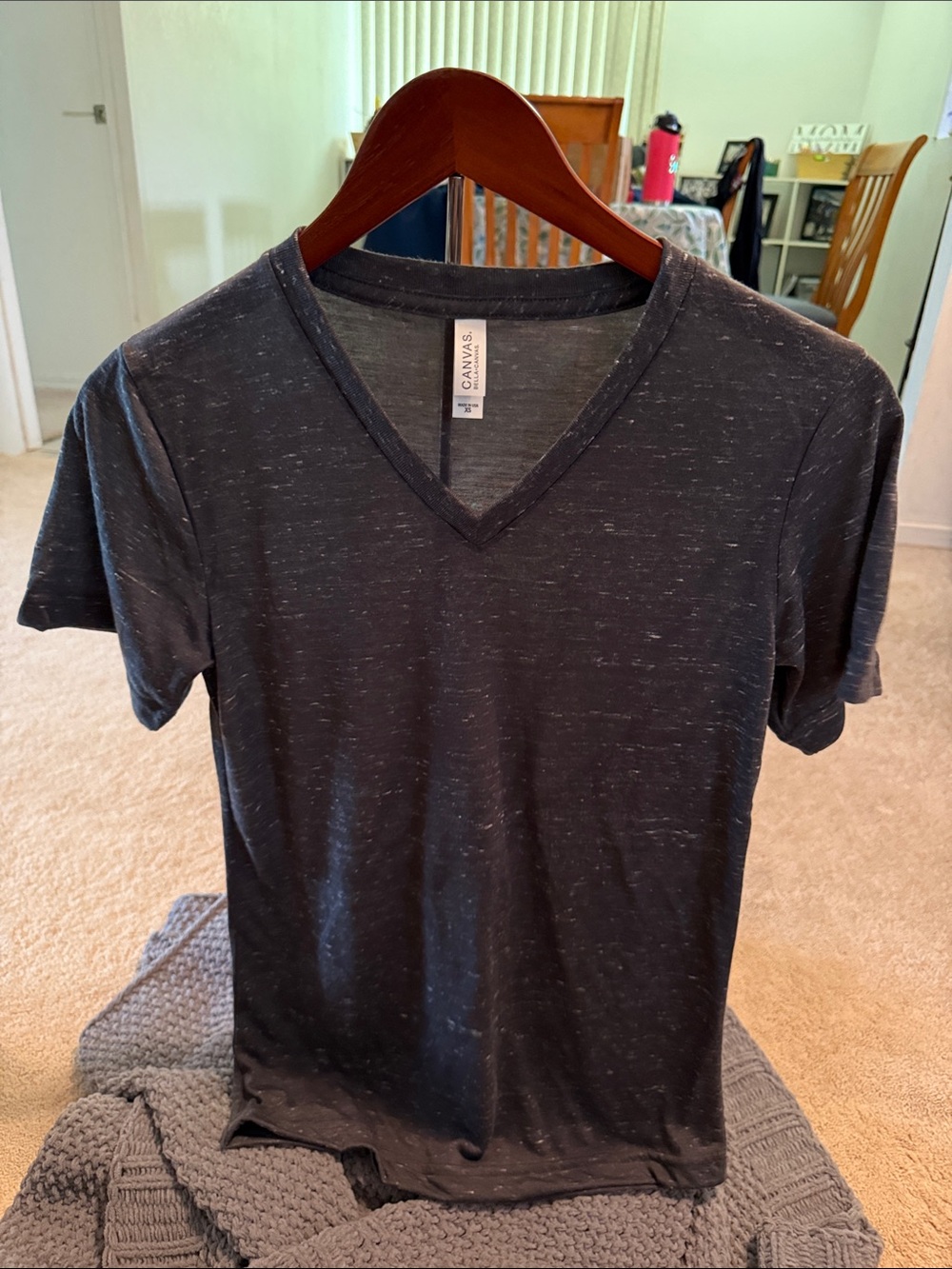 NWOT Wm’s XS Bella Canvas  Short Sleeve V-Neck Tee — Charcoal Heathered Black